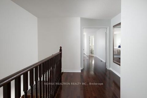 Photo 19 at 104 White Beach Crescent, Patterson, Vaughan