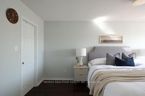 Photo 21 at 104 White Beach Crescent, Patterson, Vaughan
