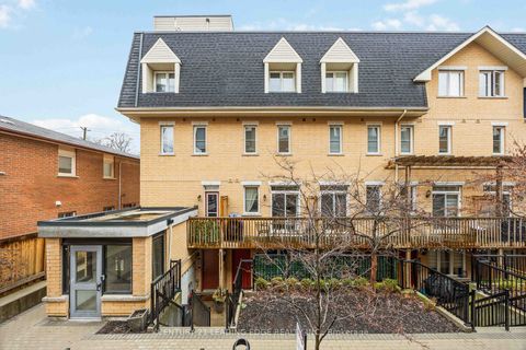 Photo 3 at 121 - 380 Hopewell Avenue, Belgravia, Toronto