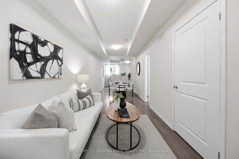Photo 16 at 121 - 380 Hopewell Avenue, Belgravia, Toronto