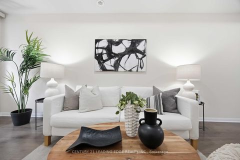 Photo 17 at 121 - 380 Hopewell Avenue, Belgravia, Toronto
