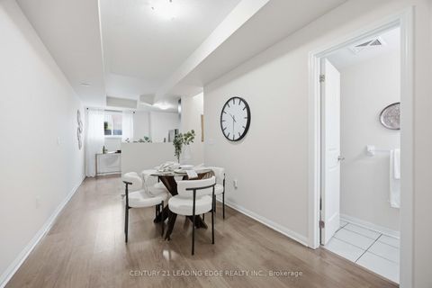 Photo 20 at 121 - 380 Hopewell Avenue, Belgravia, Toronto