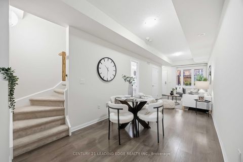 Photo 23 at 121 - 380 Hopewell Avenue, Belgravia, Toronto