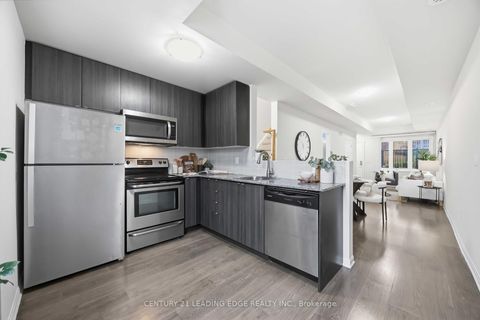 Photo 25 at 121 - 380 Hopewell Avenue, Belgravia, Toronto