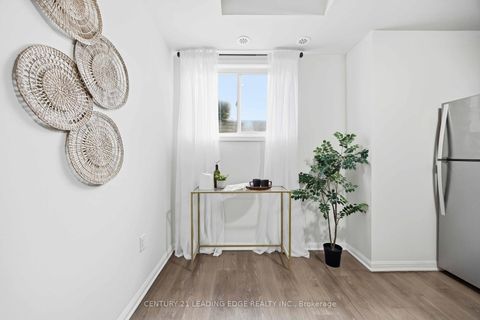 Photo 31 at 121 - 380 Hopewell Avenue, Belgravia, Toronto