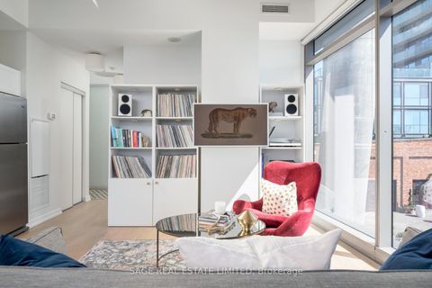 Photo 3 at 216 - 70 Distillery Lane, Waterfront Communities C8, Toronto