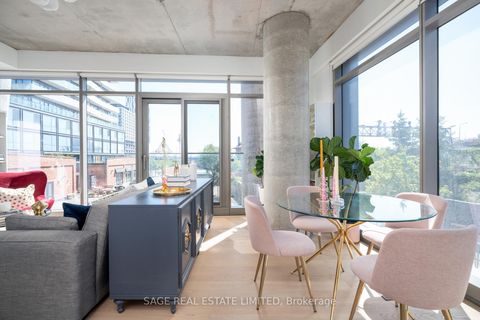 Photo 7 at 216 - 70 Distillery Lane, Waterfront Communities C8, Toronto