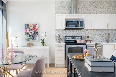 Photo 12 at 216 - 70 Distillery Lane, Waterfront Communities C8, Toronto