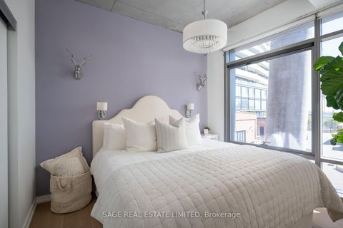 Photo 13 at 216 - 70 Distillery Lane, Waterfront Communities C8, Toronto