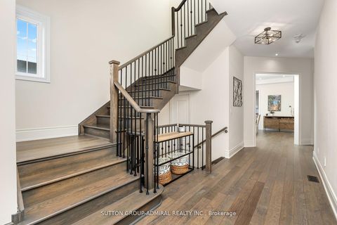 Photo 6 at 36 Hurst Avenue, Patterson, Vaughan