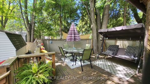 Photo 11 at 16 Chickadee Court, Pefferlaw, Georgina