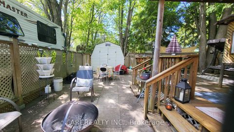 Photo 14 at 16 Chickadee Court, Pefferlaw, Georgina