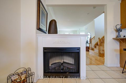 Photo 12 at 6926 14th Avenue, Box Grove, Markham