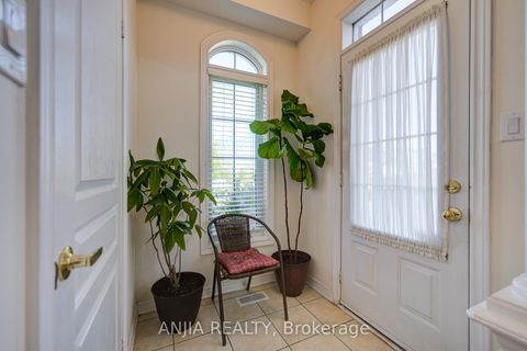 Photo 18 at 6926 14th Avenue, Box Grove, Markham