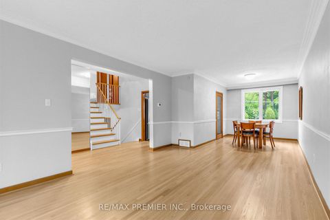 Photo 15 at 21 Halbadier Place, City Centre West, Toronto