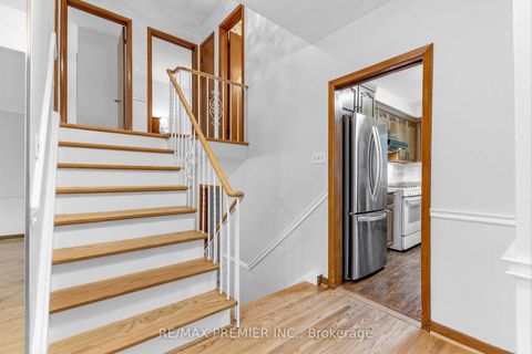 Photo 19 at 21 Halbadier Place, City Centre West, Toronto