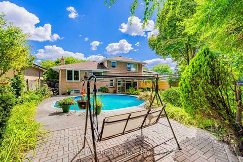 Photo 48 at 21 Halbadier Place, City Centre West, Toronto