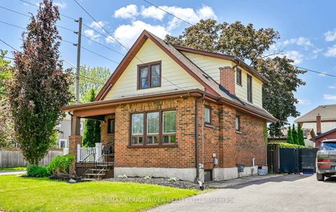 Photo 3 at 338 Jarvis Street, O'Neill, Oshawa