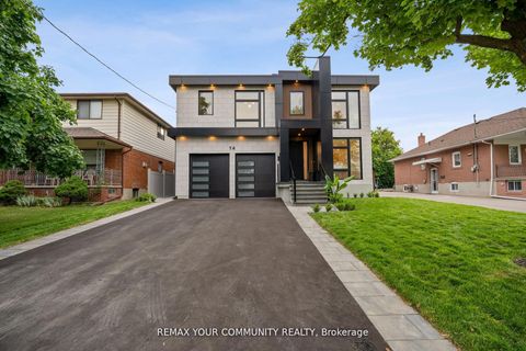 Photo 0 at 14 Ranwood Drive, Pelmo Park W4, Toronto