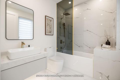 Photo 36 at 14 Ranwood Drive, Pelmo Park W4, Toronto