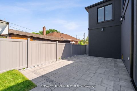 Photo 47 at 14 Ranwood Drive, Pelmo Park W4, Toronto