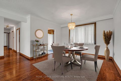 Photo 7 at 18 Verlaine Place, Bendale, Toronto