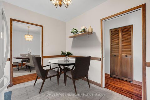 Photo 11 at 18 Verlaine Place, Bendale, Toronto