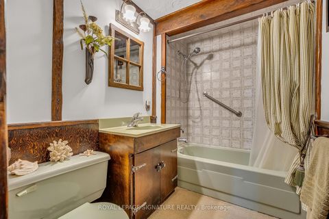Photo 25 at 18 Verlaine Place, Bendale, Toronto