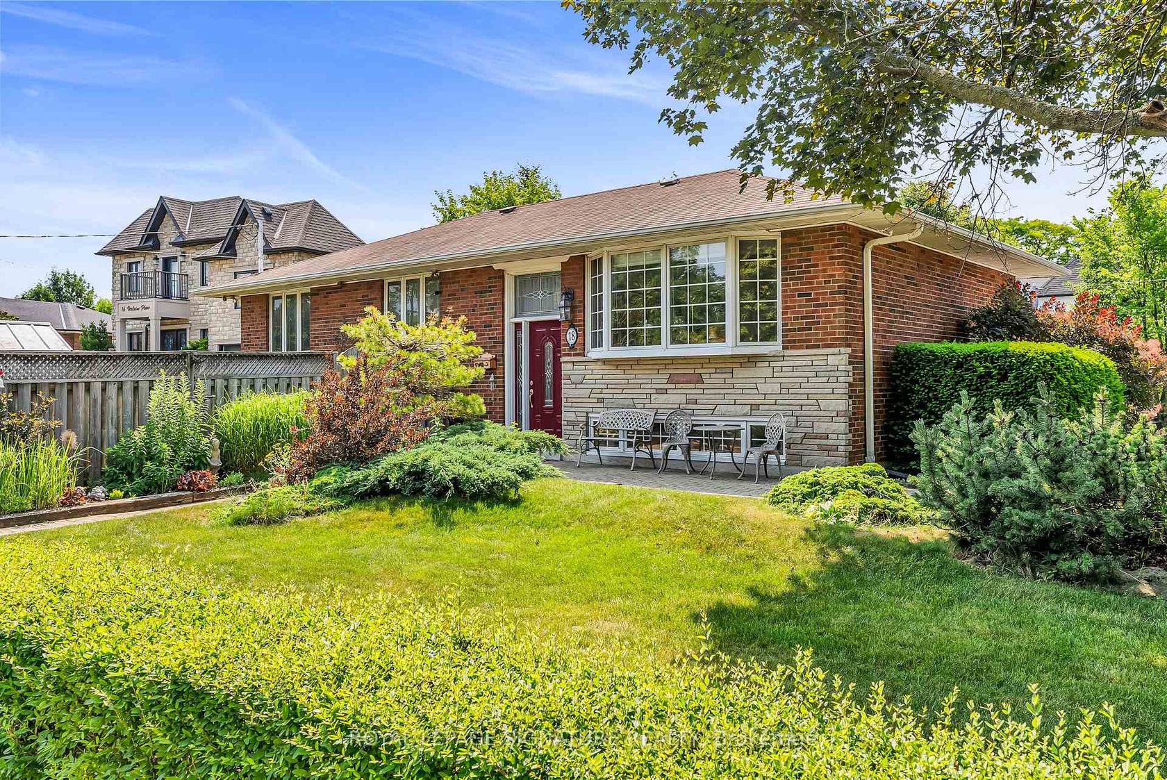 18 Verlaine Place, Bendale, Toronto photo 8