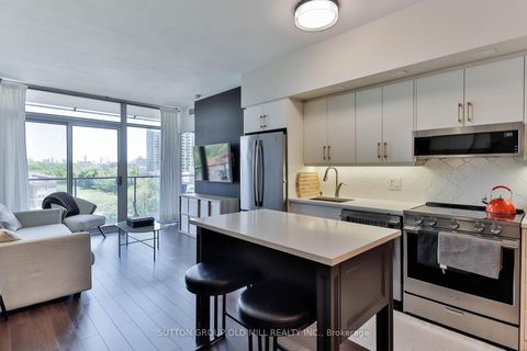 Photo 7 at 602 - 103 The Queensway, Swansea, Toronto