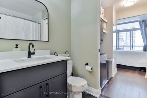 Photo 19 at 602 - 103 The Queensway, Swansea, Toronto