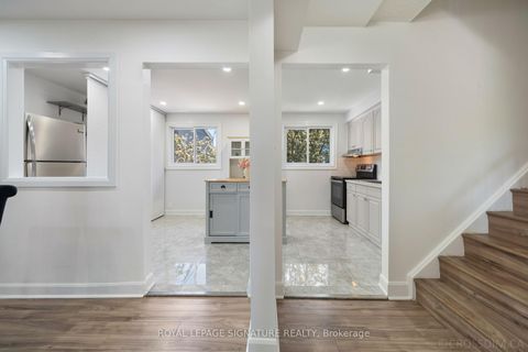 Photo 11 at 14 - 3100 Kingston Road, Cliffcrest, Toronto