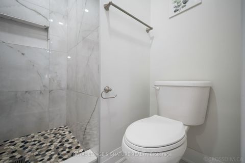 Photo 19 at 14 - 3100 Kingston Road, Cliffcrest, Toronto