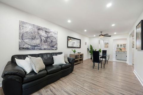 Photo 37 at 14 - 3100 Kingston Road, Cliffcrest, Toronto