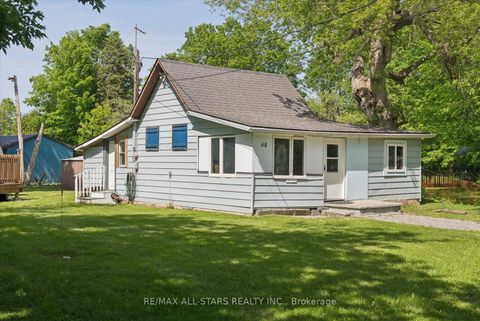 Photo 6 at 68 Farley Circle, Historic Lakeshore Communities, Georgina