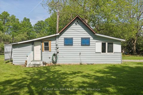 Photo 25 at 68 Farley Circle, Historic Lakeshore Communities, Georgina