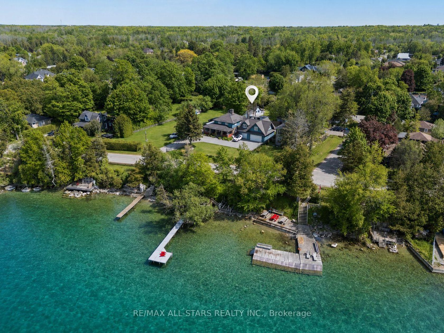 68 Farley Circle, Historic Lakeshore Communities, Georgina photo 1