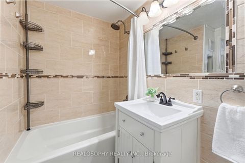 Photo 25 at 10 Medford Avenue, Oakridge, Toronto