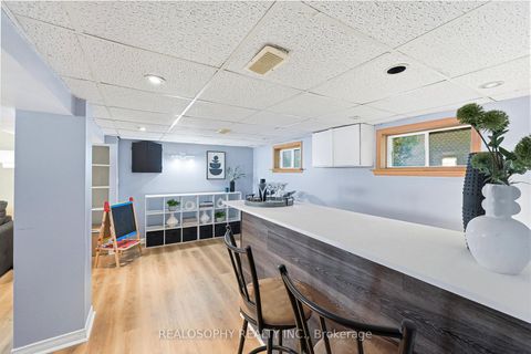 Photo 28 at 10 Medford Avenue, Oakridge, Toronto