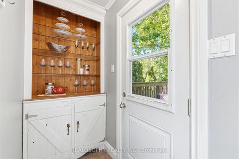 Photo 36 at 10 Medford Avenue, Oakridge, Toronto