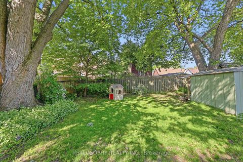 Photo 41 at 10 Medford Avenue, Oakridge, Toronto