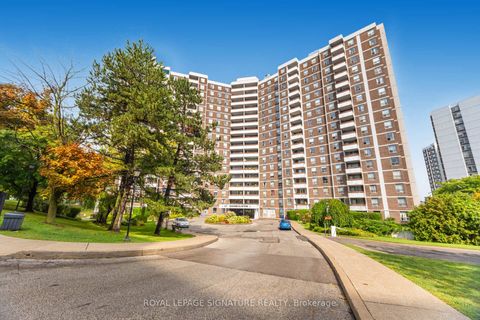 Photo 0 at 303 - 10 Edgecliff Golfway, Flemingdon Park, Toronto