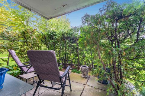 Photo 19 at 303 - 10 Edgecliff Golfway, Flemingdon Park, Toronto