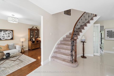 Photo 4 at 5 Carriage Lane, Courtice, Clarington