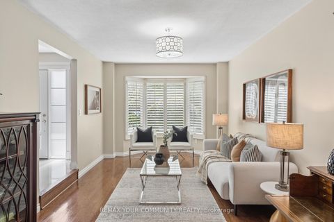 Photo 6 at 5 Carriage Lane, Courtice, Clarington