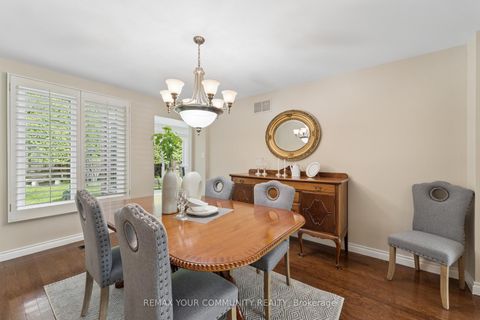 Photo 10 at 5 Carriage Lane, Courtice, Clarington