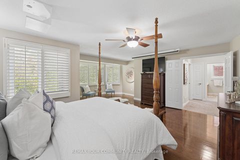 Photo 18 at 5 Carriage Lane, Courtice, Clarington