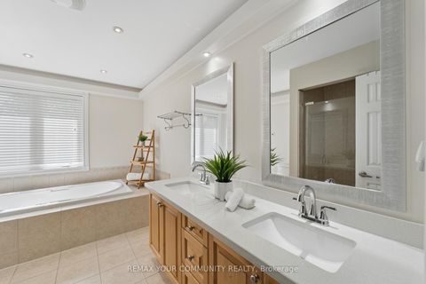 Photo 19 at 5 Carriage Lane, Courtice, Clarington