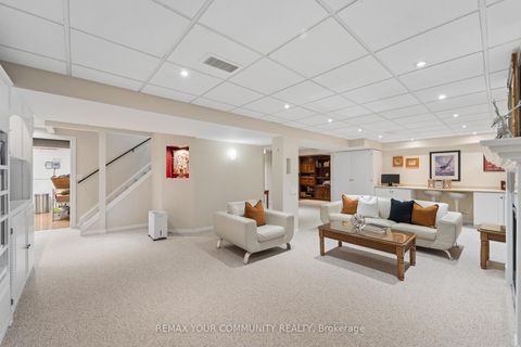 Photo 24 at 5 Carriage Lane, Courtice, Clarington