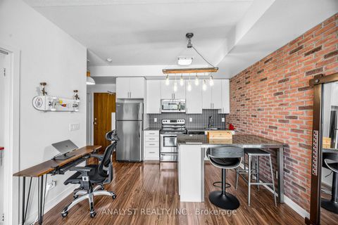 Photo 3 at 504 - 260 Sackville Street, Regent Park, Toronto